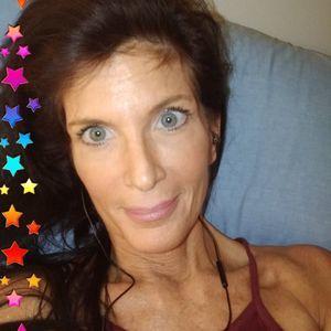 Meet your Posher, Esmerelda